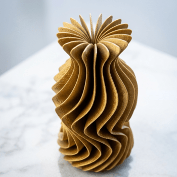 Decorative vase (single flower)