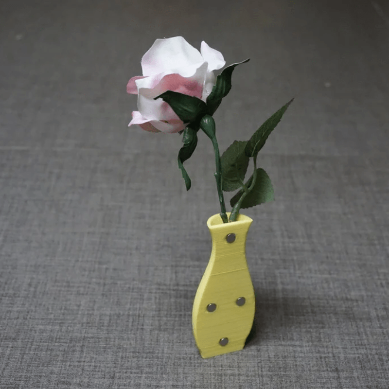 Magnetic Vase - Image 3