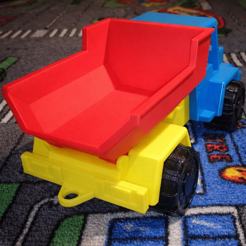 Toy Dump Truck - Image 2